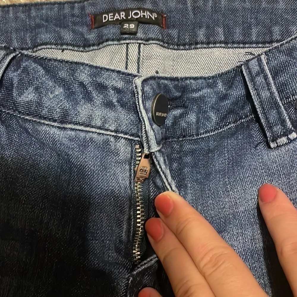DEAR John Distressed Jeans‎ Size 29